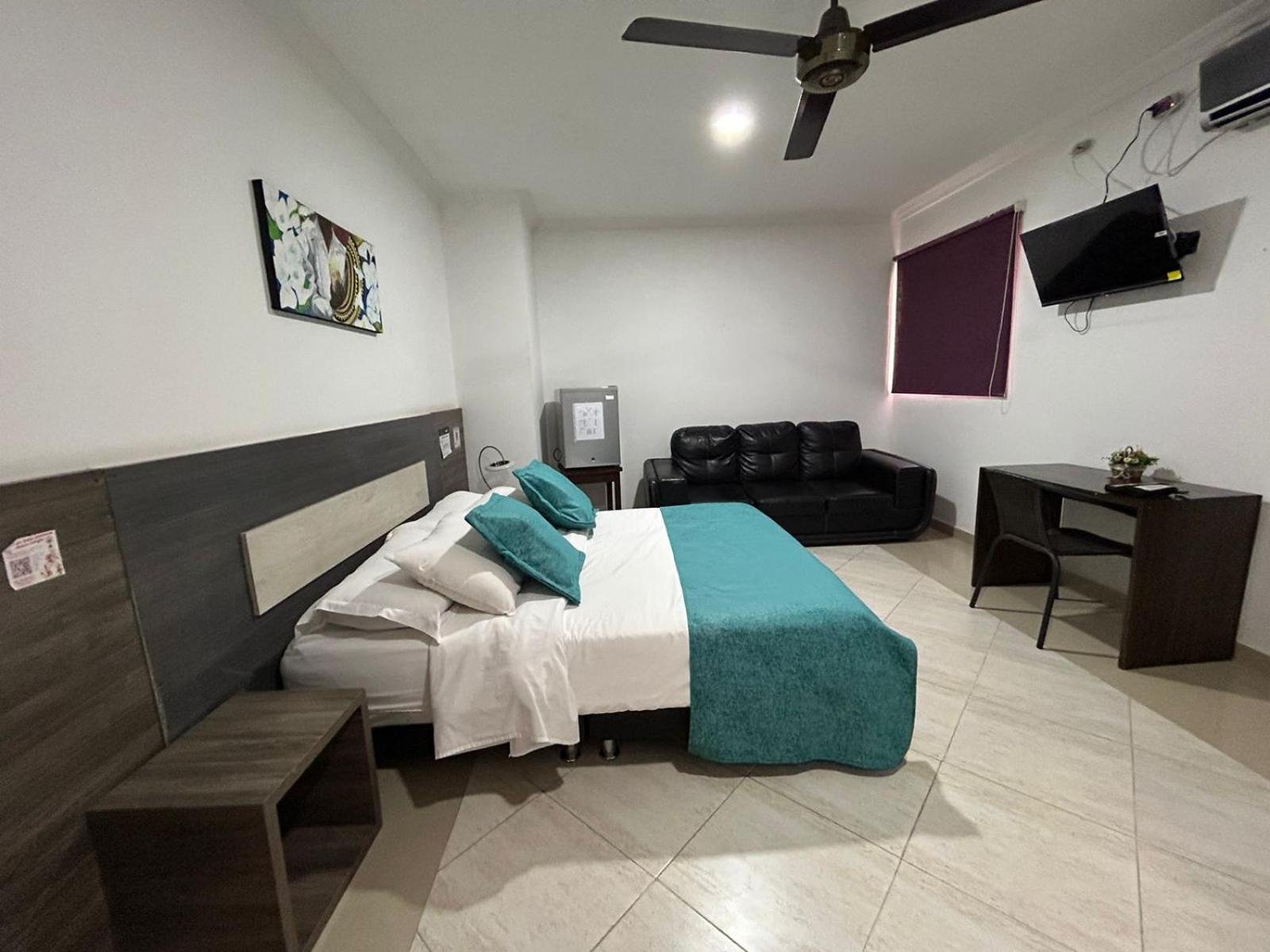 Hotel La Casa 1 Montería Dış mekan fotoğraf