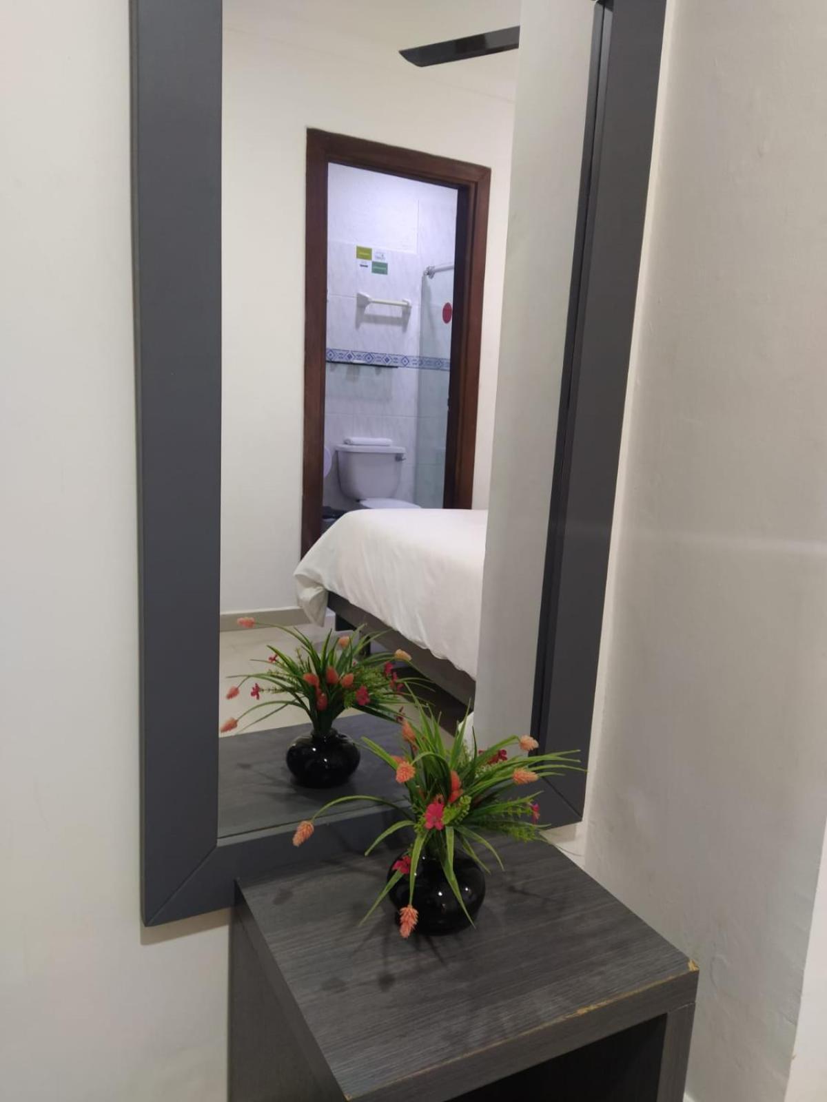 Hotel La Casa 1 Montería Dış mekan fotoğraf